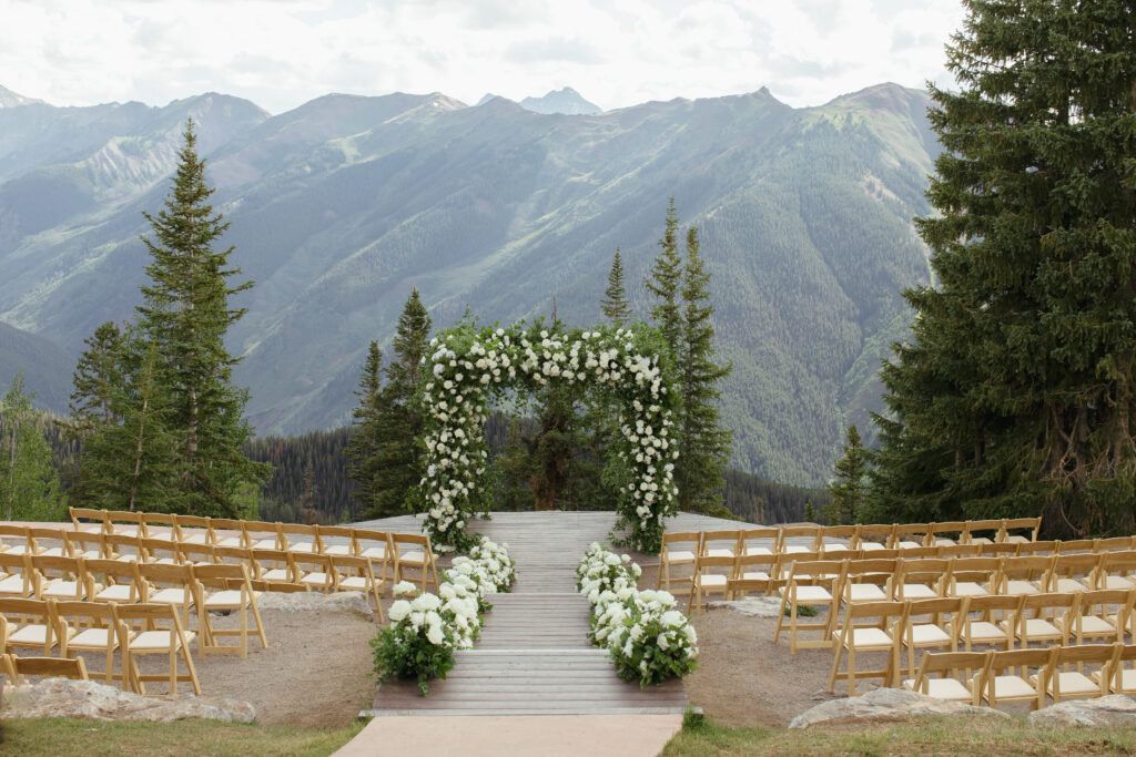 Aspen Mountain Ceremony Deck with White and Green Floral Altar
